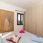 Daire Pupureddu Con Terrazza Ad *