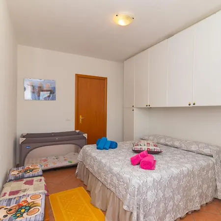 Pupureddu Con Terrazza Ad *