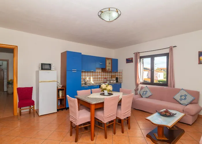 Pupureddu Con Terrazza Ad *