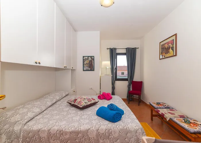 Pupureddu Con Terrazza Ad Appartement Olbia